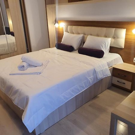 Апартаменты Garsoniera Matei Basarab 97 Бухарест Экстерьер фото