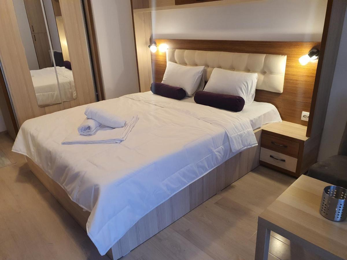 Апартаменты Garsoniera Matei Basarab 97 Бухарест Экстерьер фото
